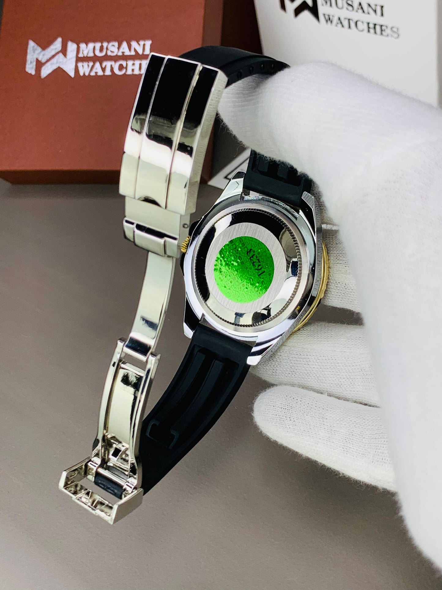 Sub Strap With Date (Two Tone Black)
