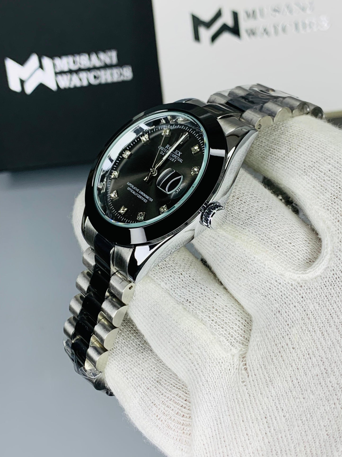 Two Tone Stone Model Dial (Black)