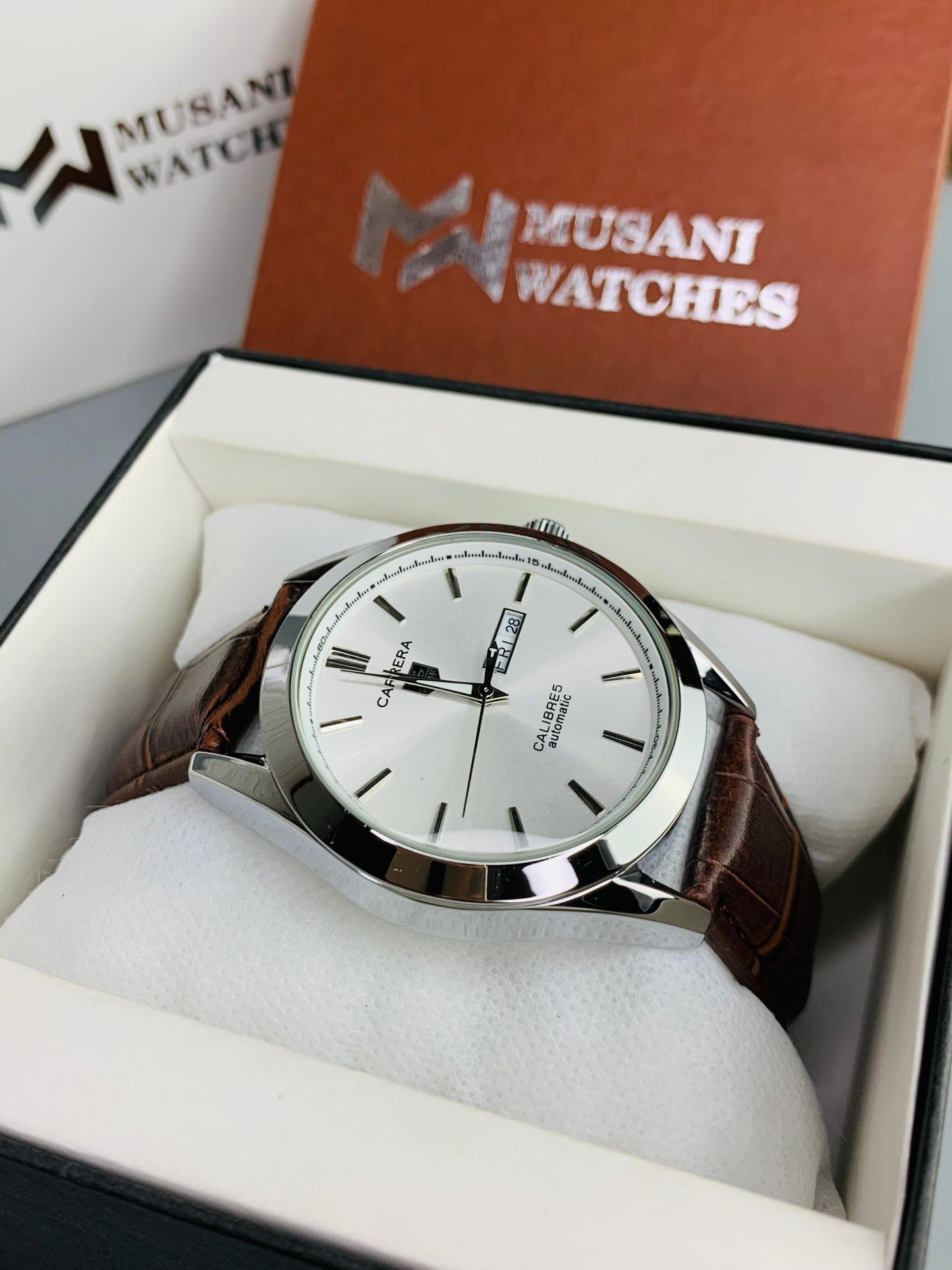 Tag Calibre 5 Watch With Day&Date (Brown)