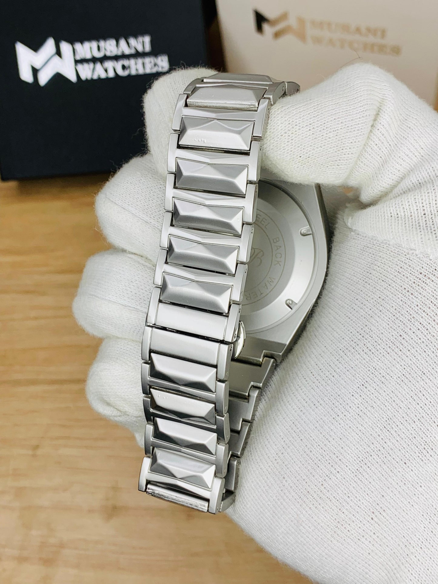 HB Plain Diamond Texture Model (Silver Dial)