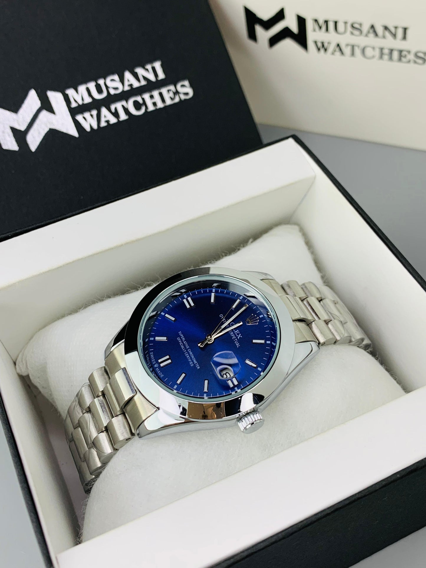 Classic Plain Case (Silver Inner Blue)