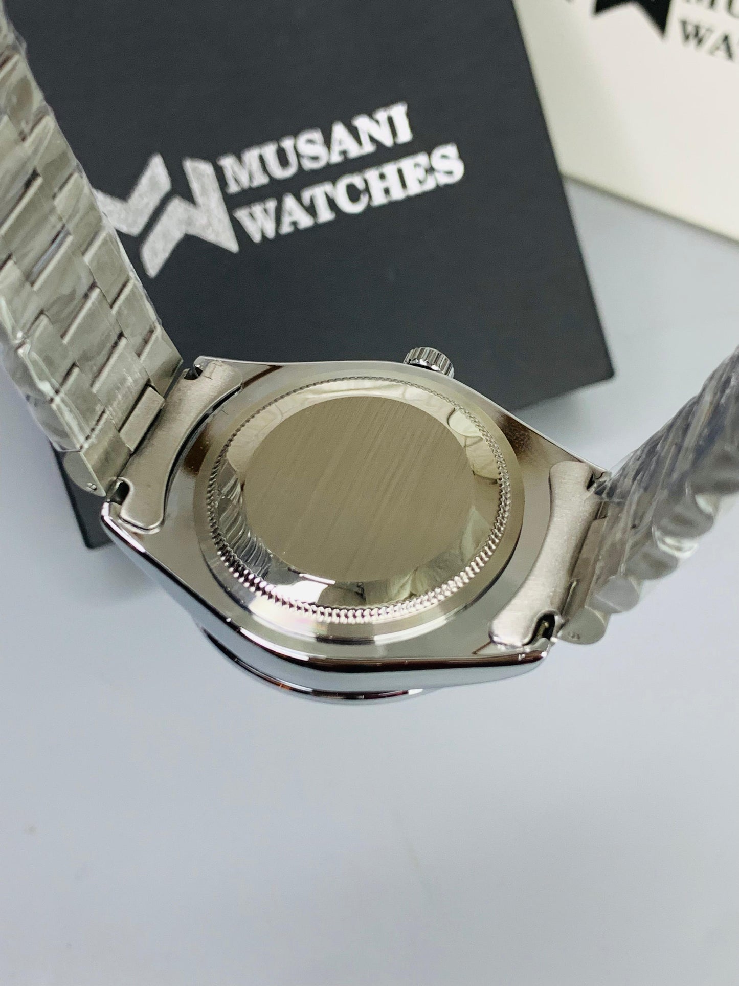 Classic Plain Case (Silver Inner Blue)