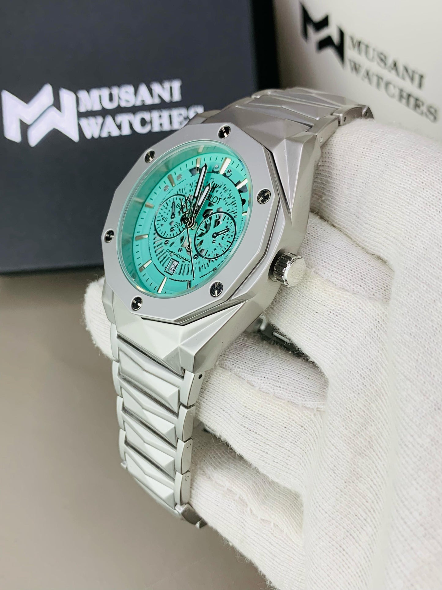 HB Skl| Texture chain| Tiffany BLue