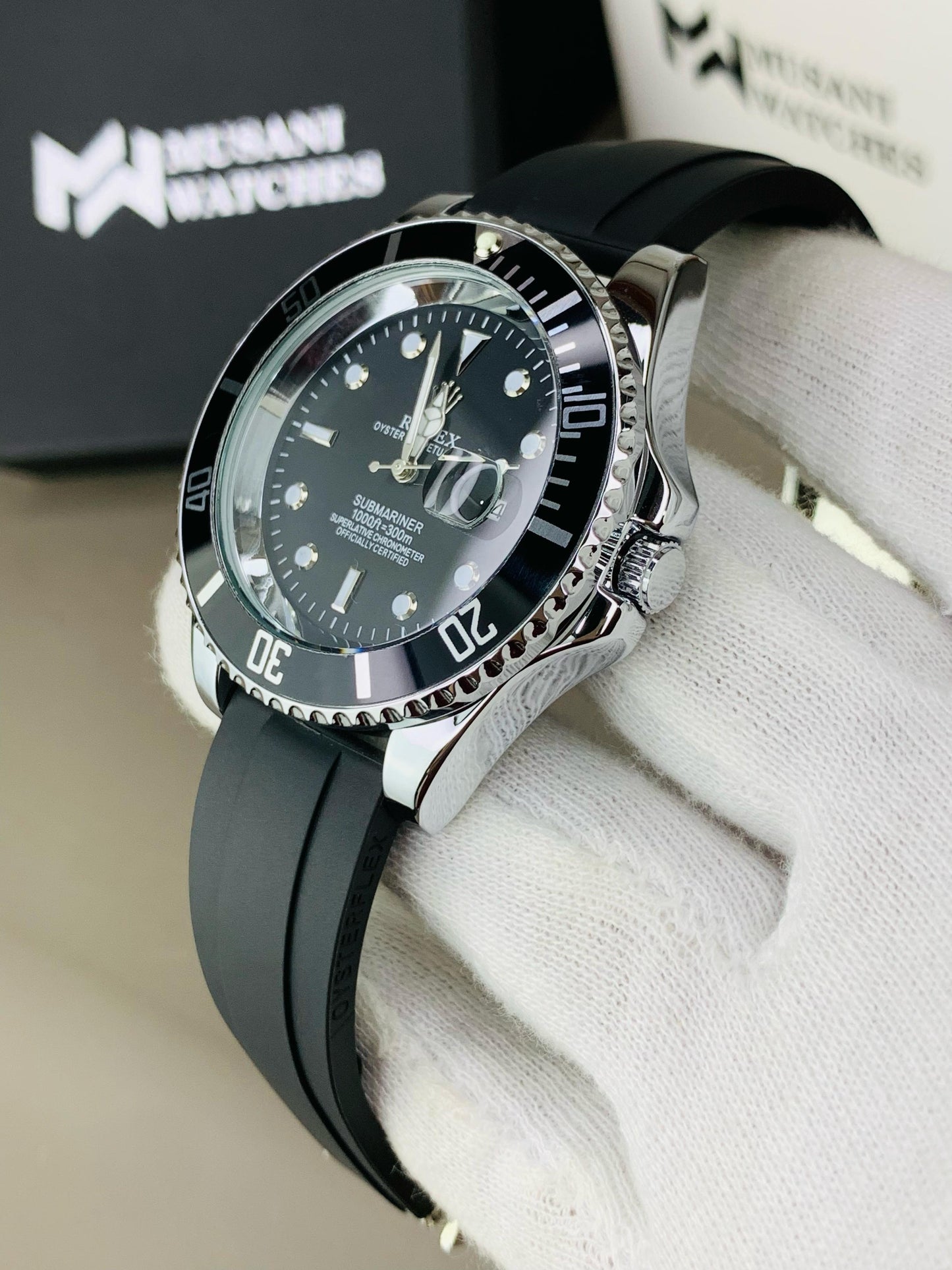 GMT Strap With Date (Silver Black)