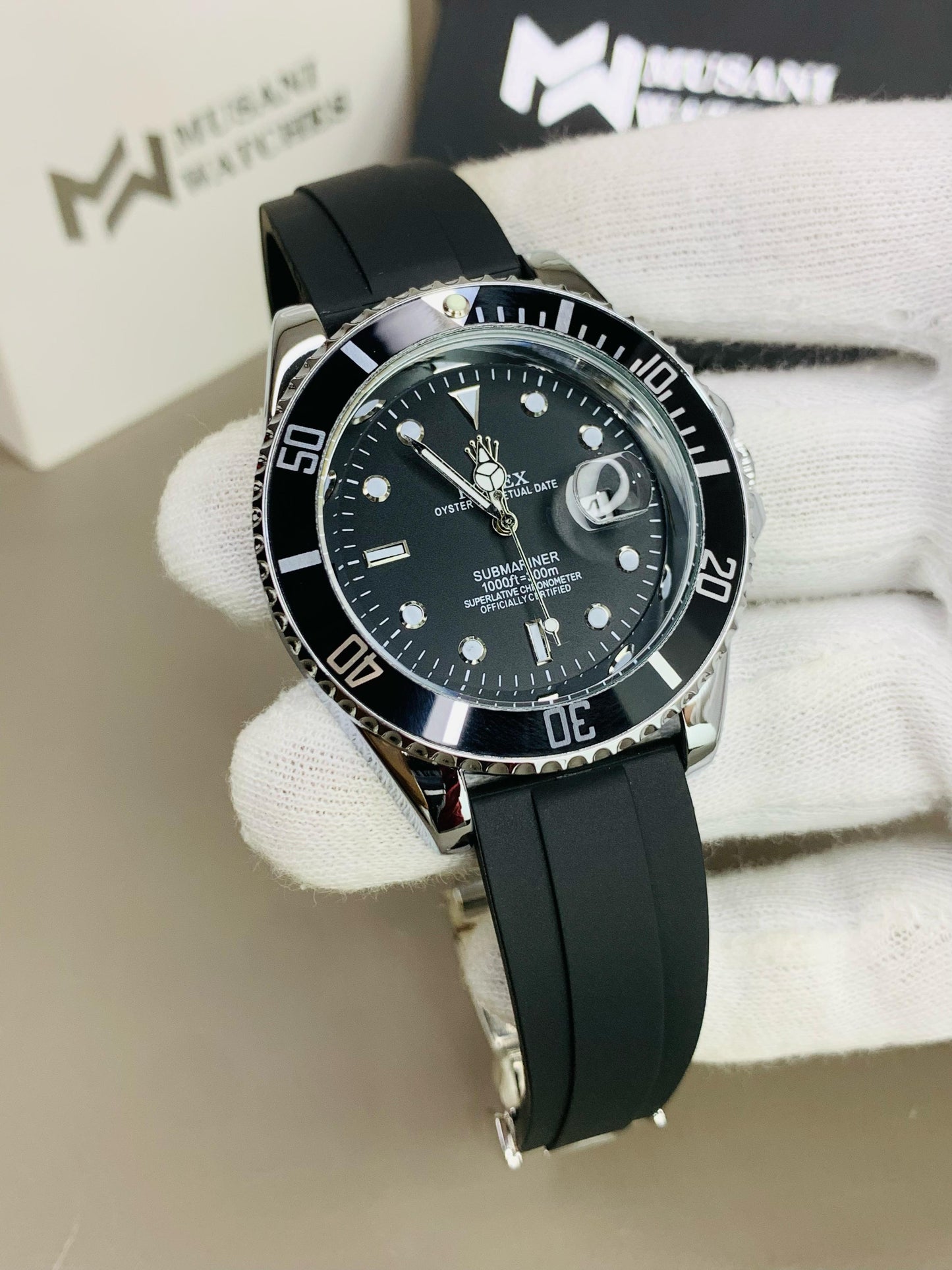 GMT Strap With Date (Silver Black)