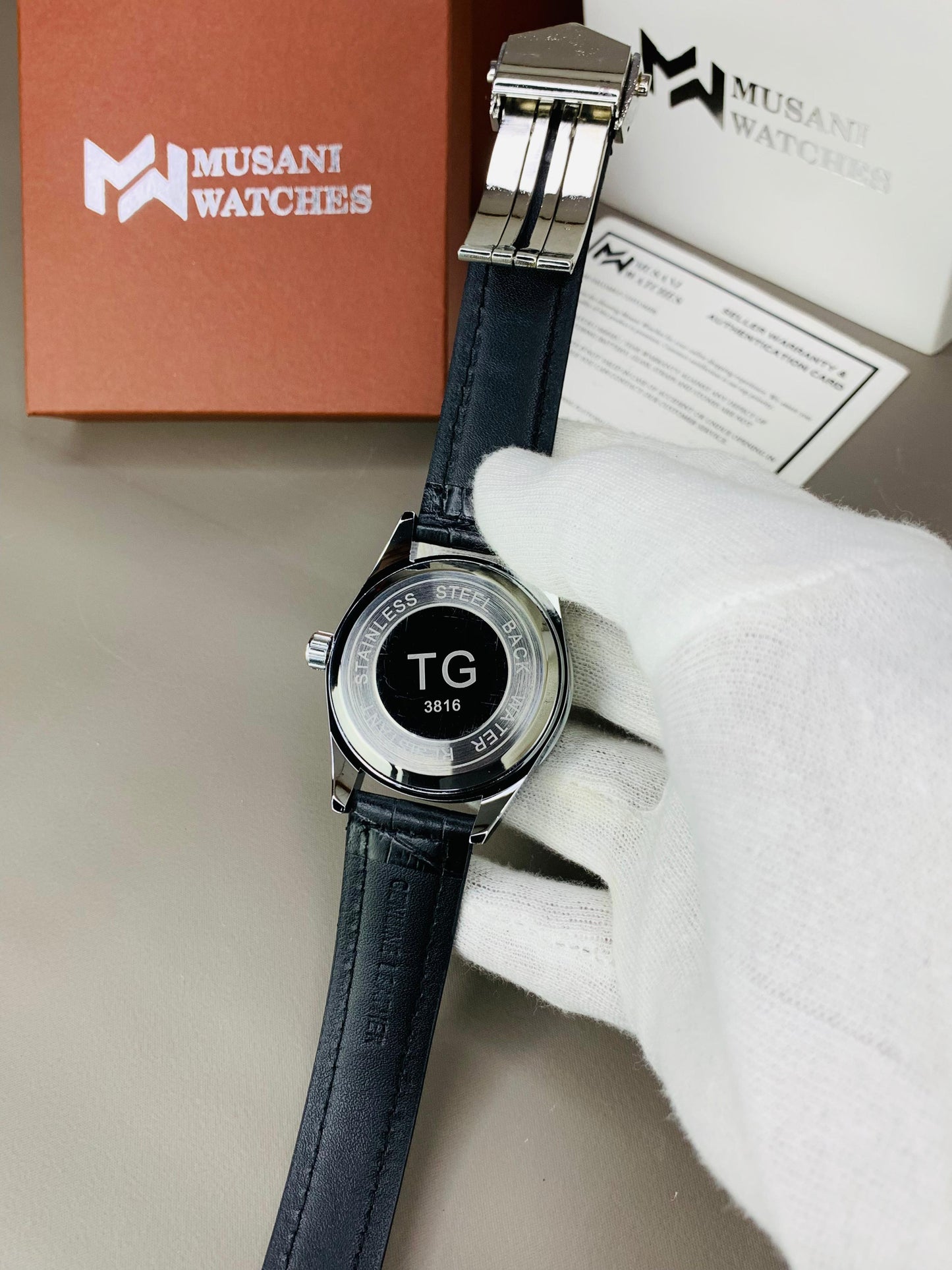 Tag Calibre Black (With Down Seconds Movement)